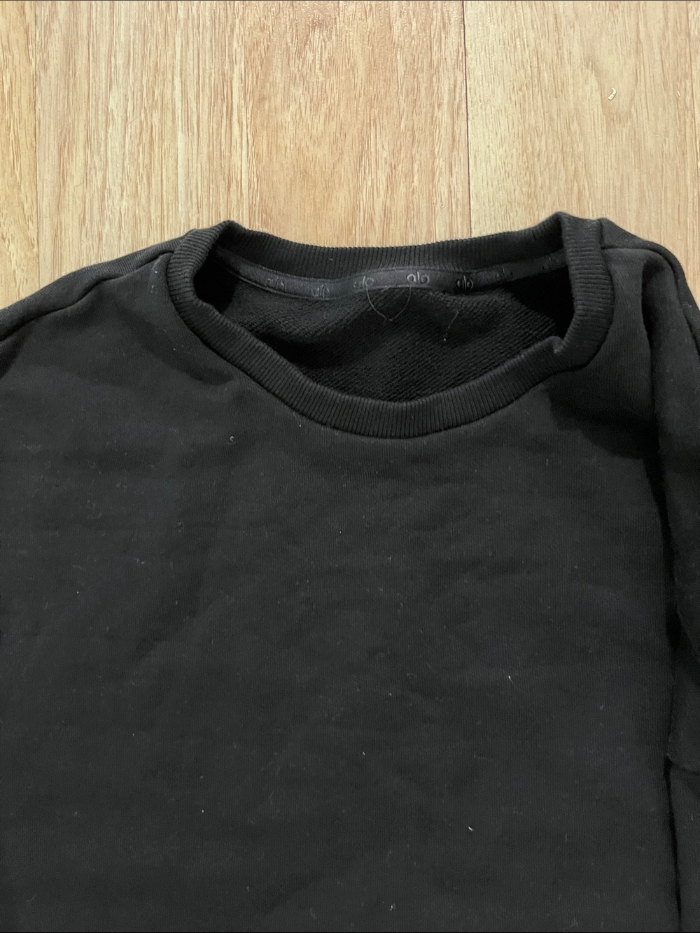 ALO Yoga Black Logo Sweatshirt xl - Picture 3 of 3